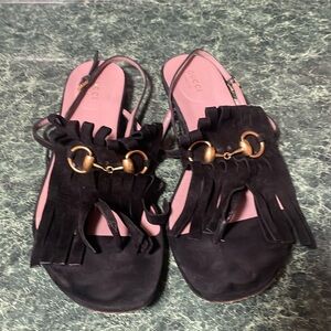 Womans Gucci sandals